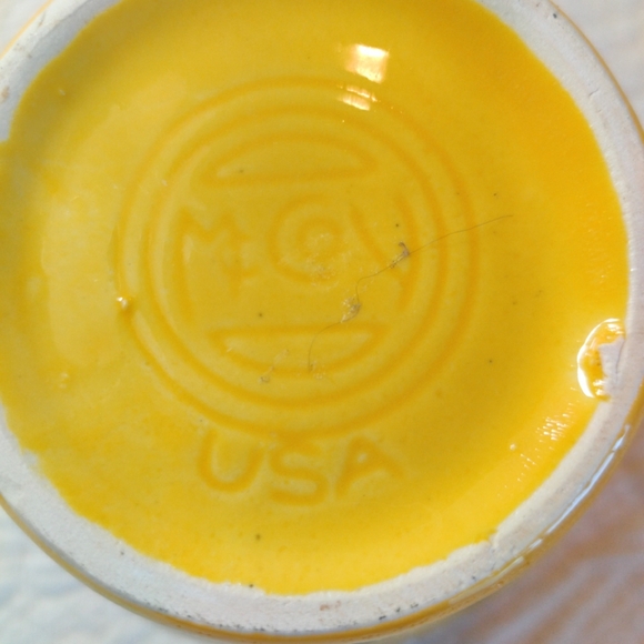 Vintage  1971 McCoy Ceramic Pottery Smiley Happy Face Coffee Cup Mug Yellow - Picture 7 of 9